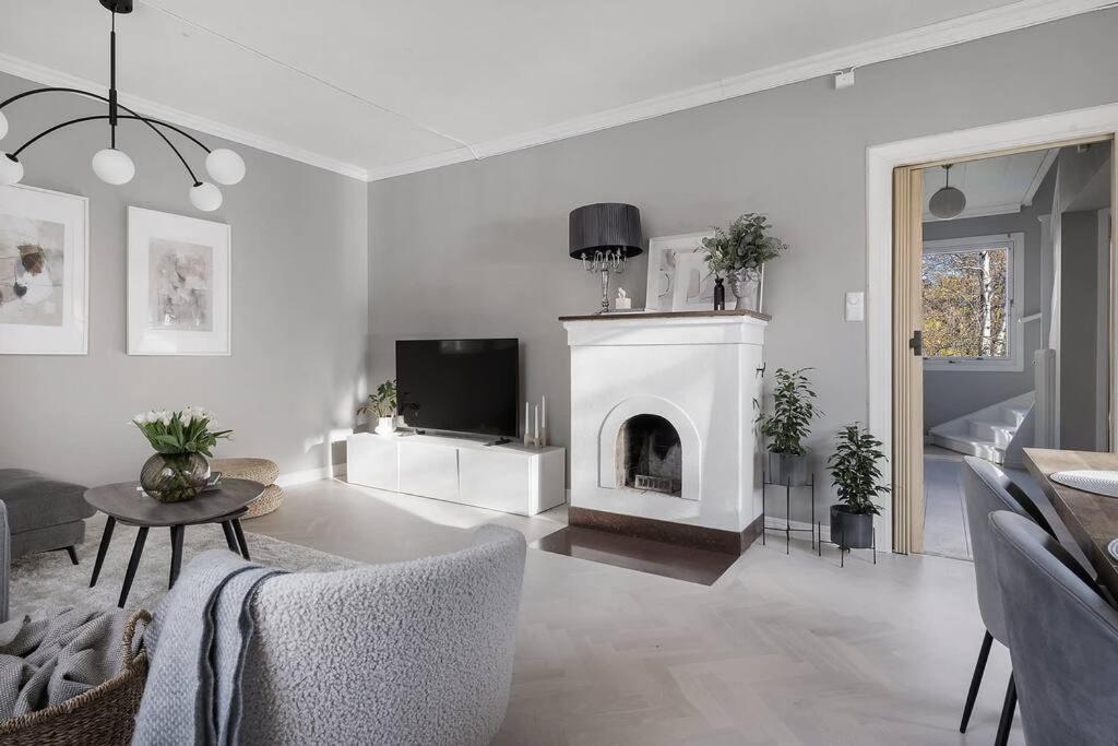 Amazing Family Home In Ville de Stockholm Extérieur photo
