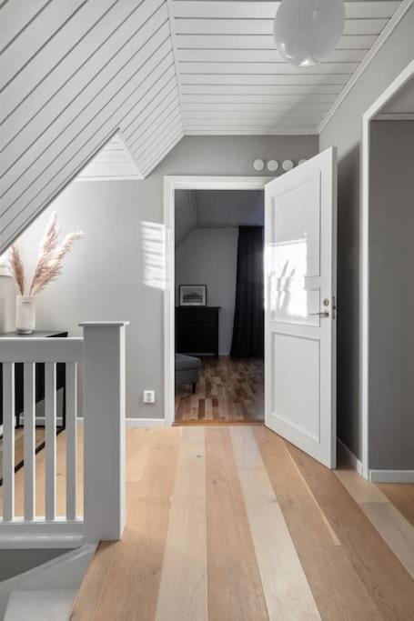 Amazing Family Home In Ville de Stockholm Extérieur photo