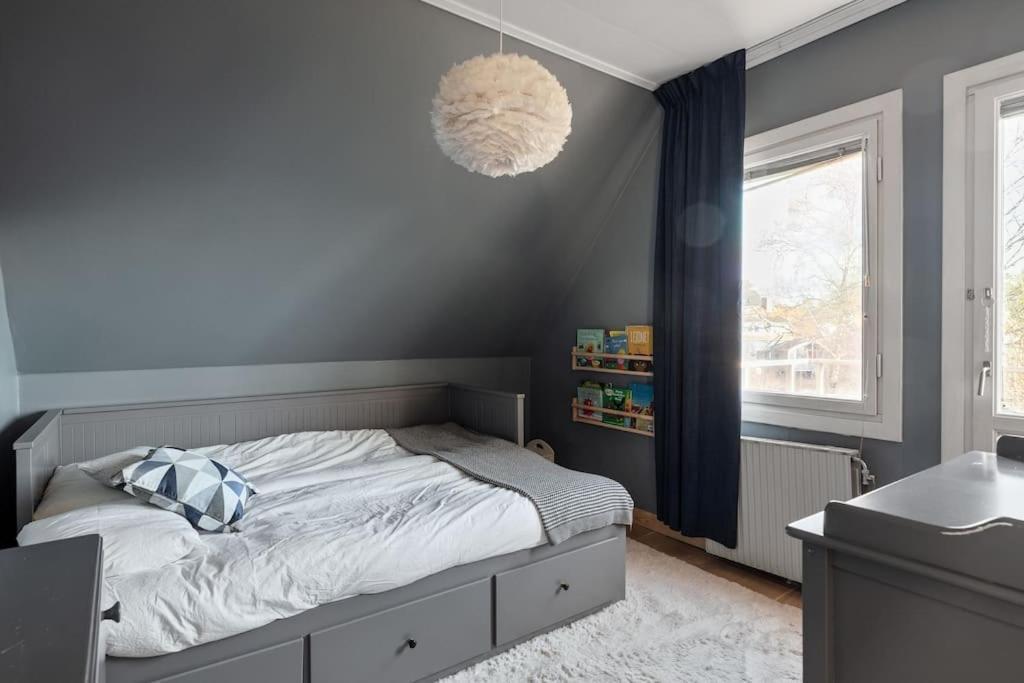 Amazing Family Home In Ville de Stockholm Extérieur photo
